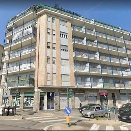 Bellissimo Alloggio Vicino Alla Metro Bengasi,Lino House Τορίνο Εξωτερικό φωτογραφία